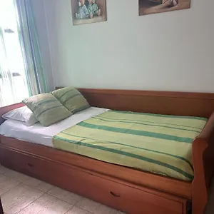 https://lanzarote-villa-irina-marina-rubicon.in-canary-islands.com